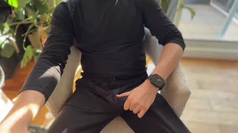 Snapshot of erock9871 chatting on 6, 10, 2025 erock9871 online show from 6, 10, 2025