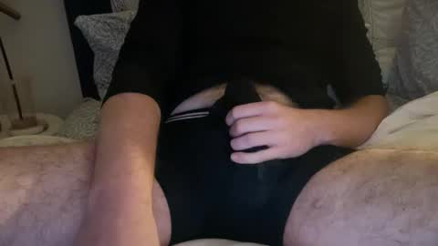 Snapshot of erock9871 chatting on 24, 11, 2025 erock9871 online show from 24, 11, 2025