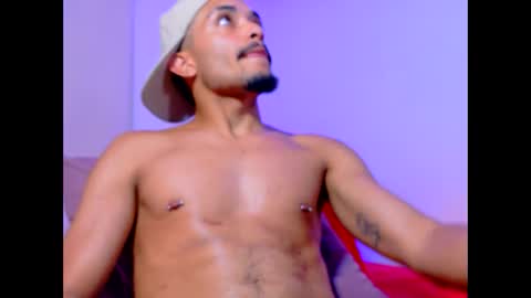 Snapshot of eros_chipre chatting on 22, 12, 2025 Eros online show from 22, 12, 2025