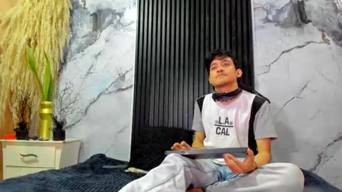 Snapshot of eros_fang chatting on 20, 11, 2025 eros_fang online show from 20, 11, 2025