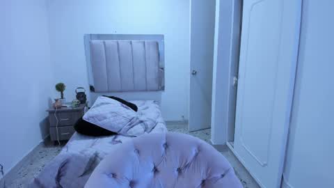 eros_wild online show from 21, 2, 2025