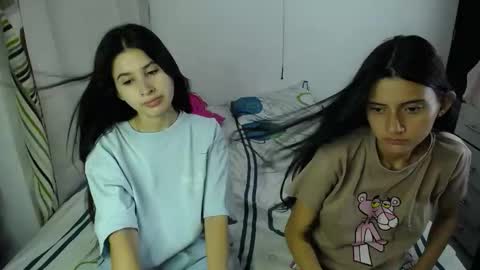 erosgirls_ online show from 18, 9, 2025