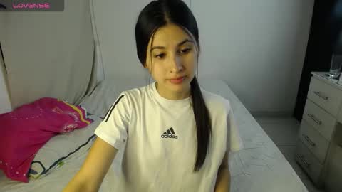 erosgirls_ online show from 30, 9, 2025