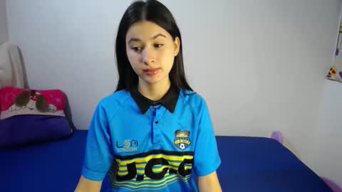 Snapshot of erosgirls_ chatting on 29, 11, 2025 erosgirls_ online show from 29, 11, 2025