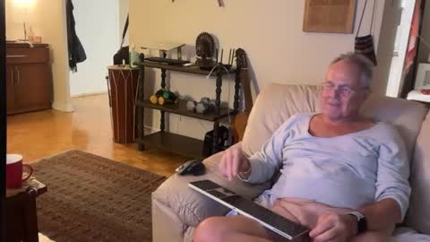 eros online show from 24, 9, 2025