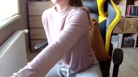 Melissa   online show from 10, 1, 2025