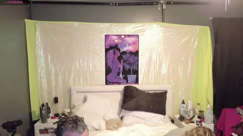 Cash  Carry Fox online show from 17, 10, 2025