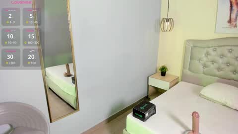 Escarlet online show from 6, 1, 2026