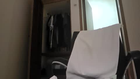 escorpion51 online show from 7, 4, 2026