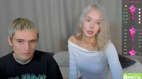 Megan and Brad online show from 28, 11, 2025