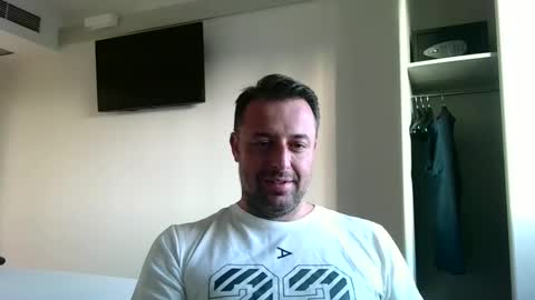 Snapshot of esibizionista_91 chatting on 15, 10, 2025 esibizionista 91 online show from 15, 10, 2025