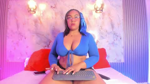 esmeralda online show from 14, 1, 2025