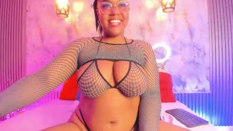 esmeralda online show from 22, 1, 2025