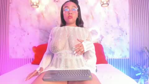 esmeralda online show from 9, 3, 2025