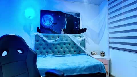 Snapshot of esmeraldachantre chatting on 5, 11, 2025 Esmeralda online show from 5, 11, 2025