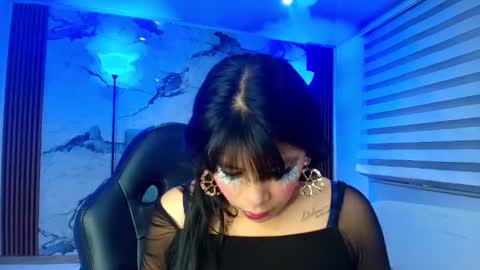 Snapshot of esmeraldachantre chatting on 21, 11, 2025 Esmeralda online show from 21, 11, 2025