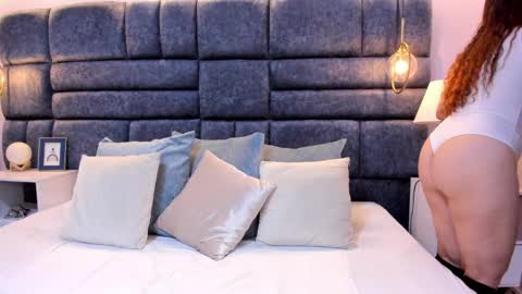 Esmeralda  online show from 27, 3, 2026