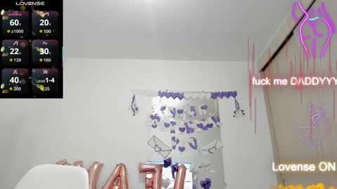 Esmeralda online show from 3, 3, 2026