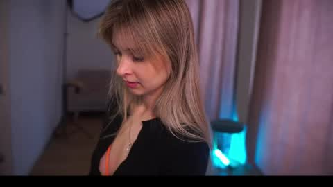 How was your Christmas online show from 21, 4, 2026