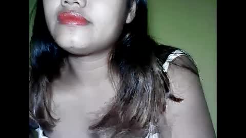 Snapshot of especialgirl_28 chatting on 6, 12, 2024 especialgirl_28 online show from 6, 12, 2024