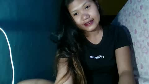 especialgirl_28 online show from 24, 11, 2025