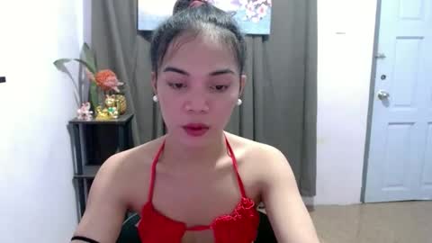 Snapshot of especialluv4you chatting on 4, 12, 2025 especialluv4you online show from 4, 12, 2025