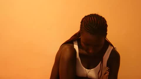 Snapshot of essie_n chatting on 28, 11, 2025 Eddah online show from 28, 11, 2025