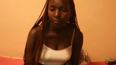 Snapshot of essie_n chatting on 13, 12, 2025 Eddah online show from 13, 12, 2025