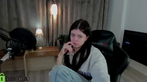 esteria online show from 12, 12, 2024