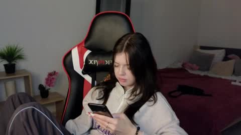 esteria online show from 24, 1, 2025