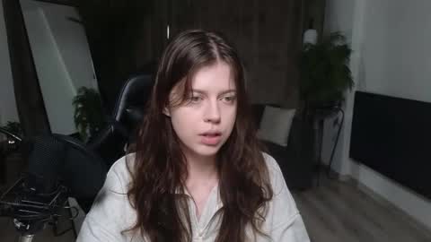 esteria online show from 16, 10, 2025