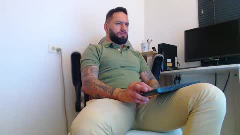 esteban online show from 26, 3, 2026