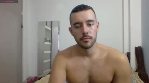 Esteban Reyes  independent model online show from 10, 11, 2025
