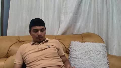 Esteban online show from 22, 10, 2025