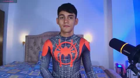 Esteban online show from 19, 9, 2025