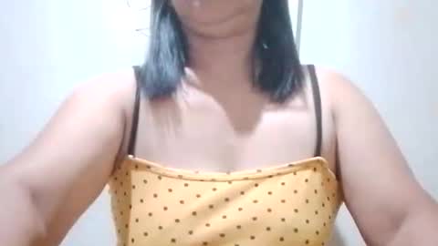 Snapshot of estella_babe chatting on 20, 4, 2026 estella_babe online show from 20, 4, 2026