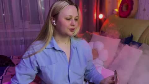 Estella online show from 1, 4, 2026