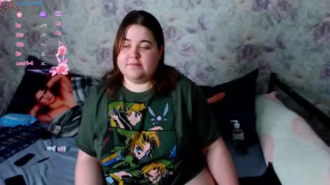 Snapshot of estelle_hicks chatting on 6, 12, 2024 estelle_hicks online show from 6, 12, 2024