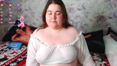 Snapshot of estelle_hicks chatting on 20, 12, 2024 estelle_hicks online show from 20, 12, 2024