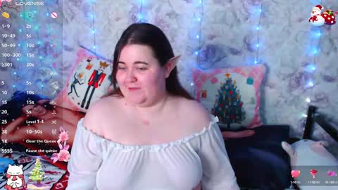 Snapshot of estelle_hicks chatting on 24, 12, 2024 estelle_hicks online show from 24, 12, 2024