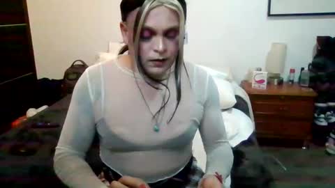 Estephanie Aguilar online show from 26, 10, 2025