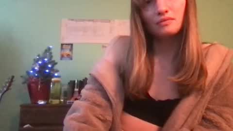 Snapshot of esthergreyplus chatting on 28, 12, 2024 Esther Grey online show from 28, 12, 2024