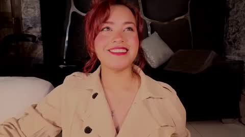 Snapshot of estrella05_ chatting on 27, 9, 2025 estrella05_ online show from 27, 9, 2025