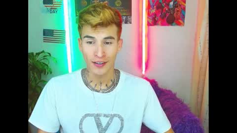 Snapshot of estrellita__jordan chatting on 2, 2, 2025 JORDAN online show from 2, 2, 2025