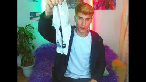 Snapshot of estrellita__jordan chatting on 6, 2, 2025 JORDAN online show from 6, 2, 2025