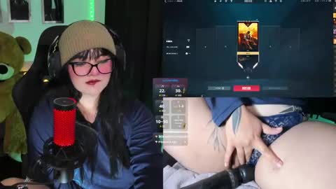 Aura online show from 17, 4, 2026