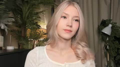 Natalie online show from 3, 12, 2025