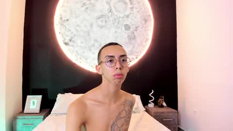 Snapshot of ethaancox chatting on 5, 3, 2025 ethaancox online show from 5, 3, 2025