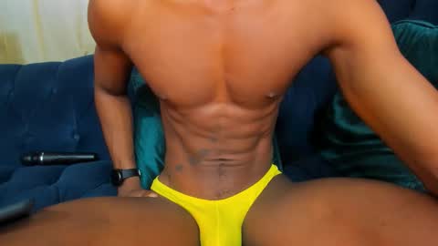 Snapshot of ethan_fox11 chatting on 10, 10, 2025 King Ethan online show from 10, 10, 2025