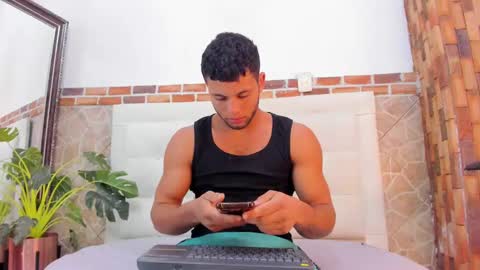 ethan helmut online show from 21, 1, 2025